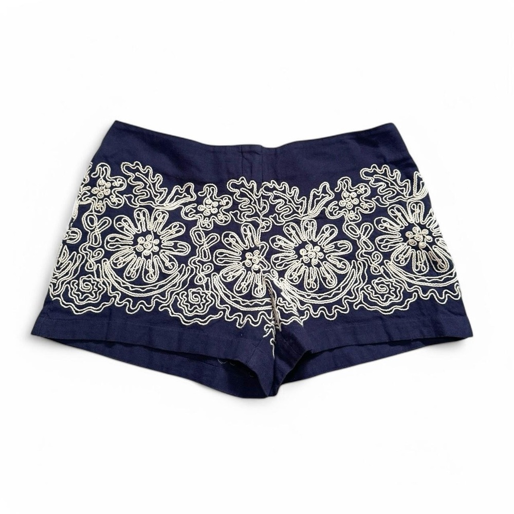 Navy Floral Embroidered Women's Shorts